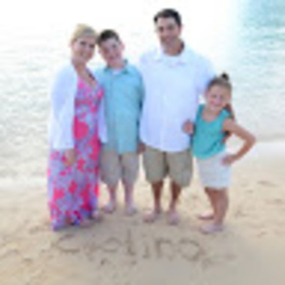 Meet your Posher, Sabrina - Picture 1 of 1